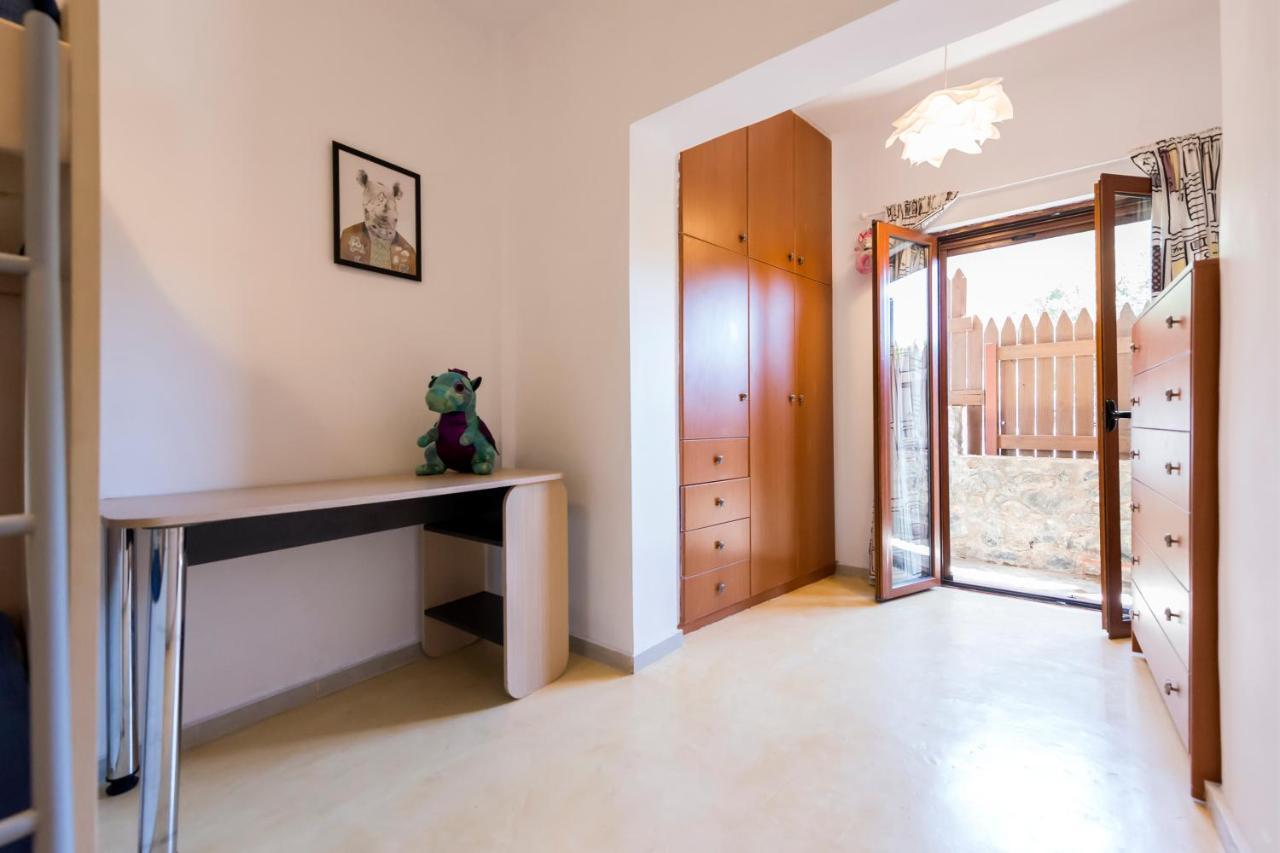 Seaside Heaven - Sunset Views Close To The Beach Apartamento Calamata Exterior foto